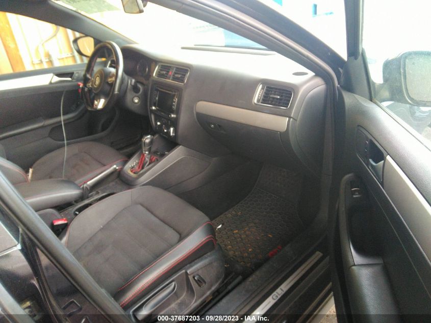 2013 VOLKSWAGEN GLI 3VW467AJ7DM237844