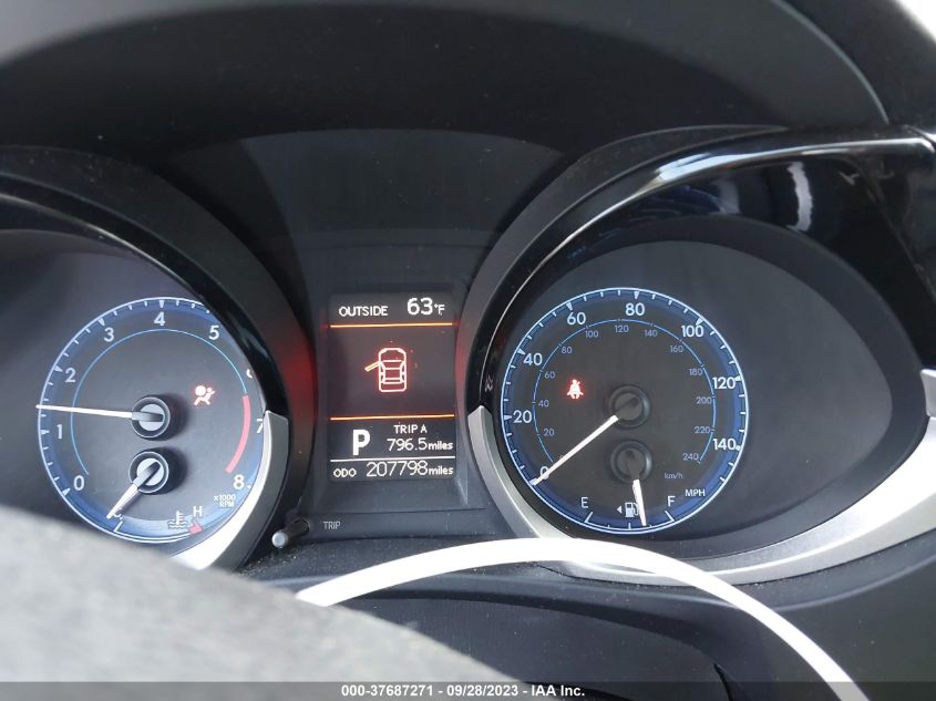 2015 TOYOTA COROLLA L/LE/S/S PLUS/LE PLUS - 5YFBURHE5FP271121