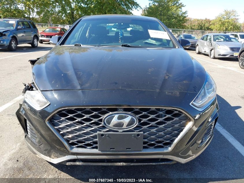 2018 HYUNDAI SONATA SPORT - 5NPE34AF3JH626427