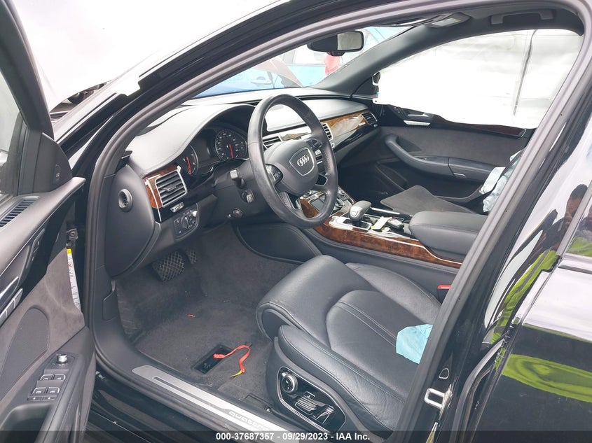 VIN WAU44AFD5HN016518 2017 AUDI A8 L