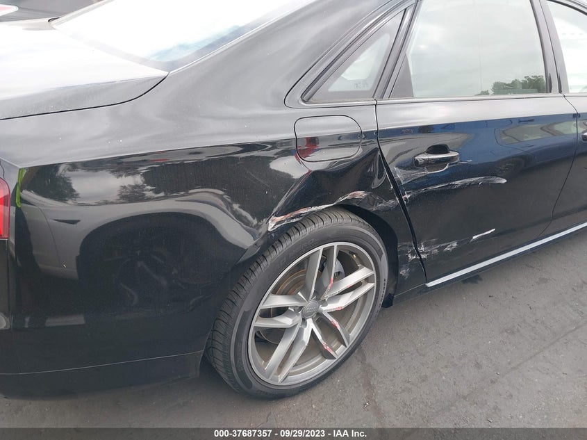 VIN WAU44AFD5HN016518 2017 AUDI A8 L