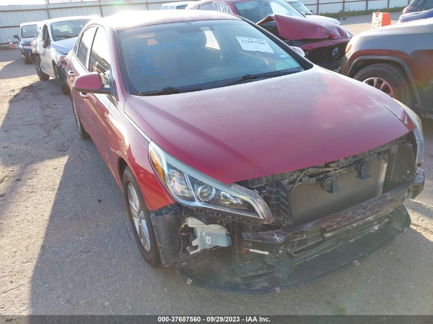 2017 HYUNDAI SONATA SE - 5NPE24AFXHH450294