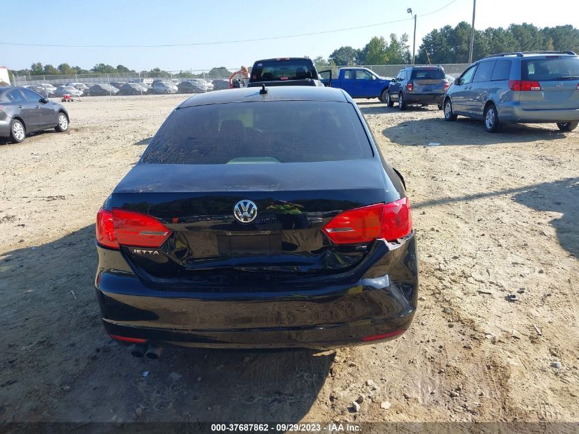 2014 VOLKSWAGEN JETTA SEDAN SE - 3VWD17AJ7EM361354