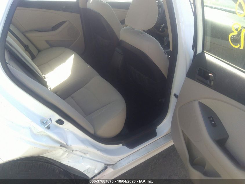 2015 KIA OPTIMA LX - 5XXGM4A7XFG397035