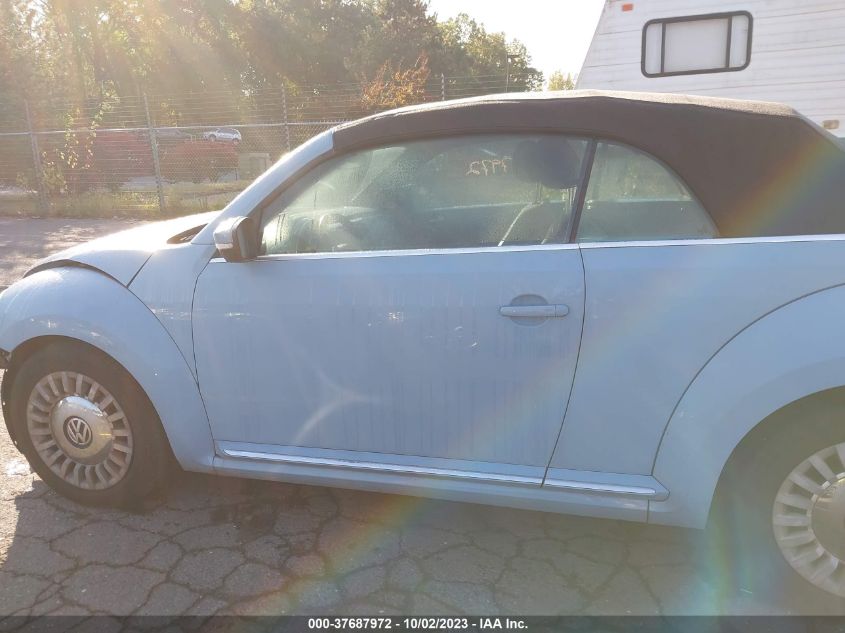2014 VOLKSWAGEN BEETLE CONVERTIBLE 2.5L 3VW5P7ATXEM803189