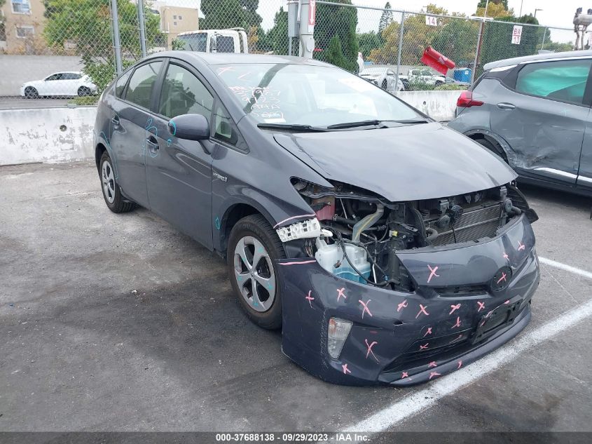 2015 TOYOTA PRIUS FOUR - JTDKN3DU0F1999294