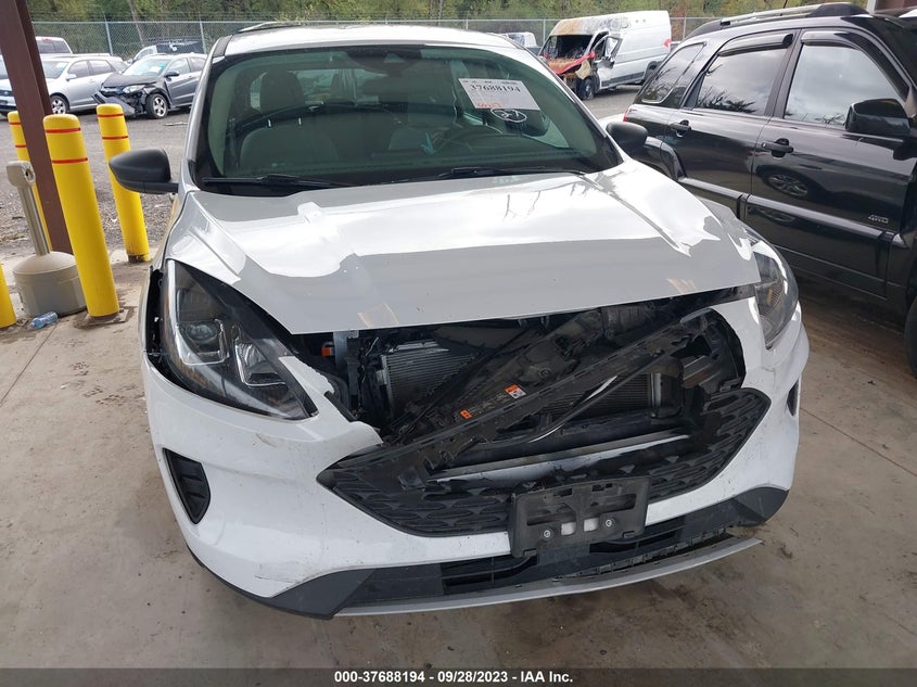 VIN 1FMCU9F60LUC69691 2020 FORD ESCAPE S