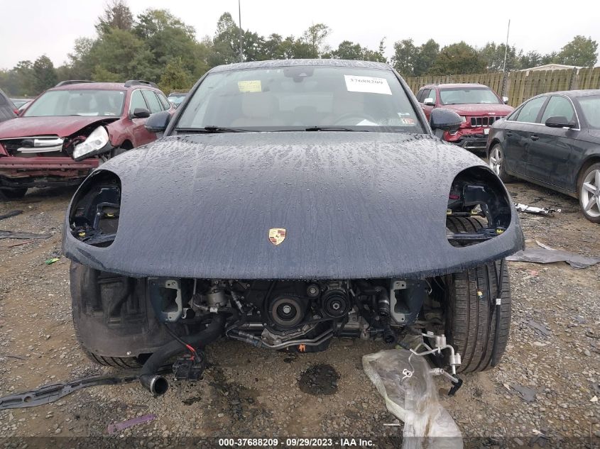VIN WP1AA2A56JLB15739 2018 PORSCHE MACAN