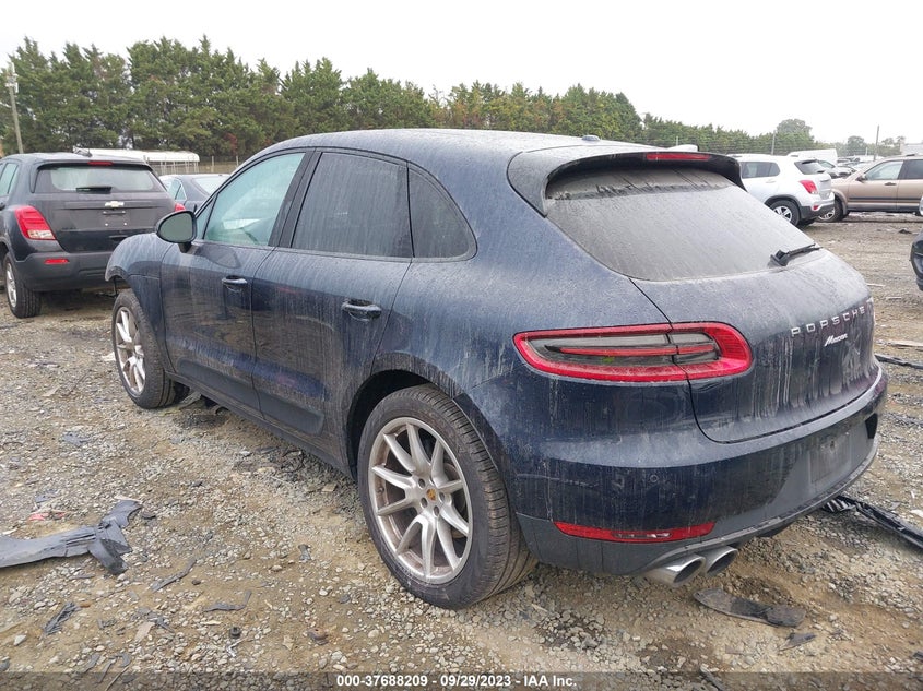 VIN WP1AA2A56JLB15739 2018 PORSCHE MACAN