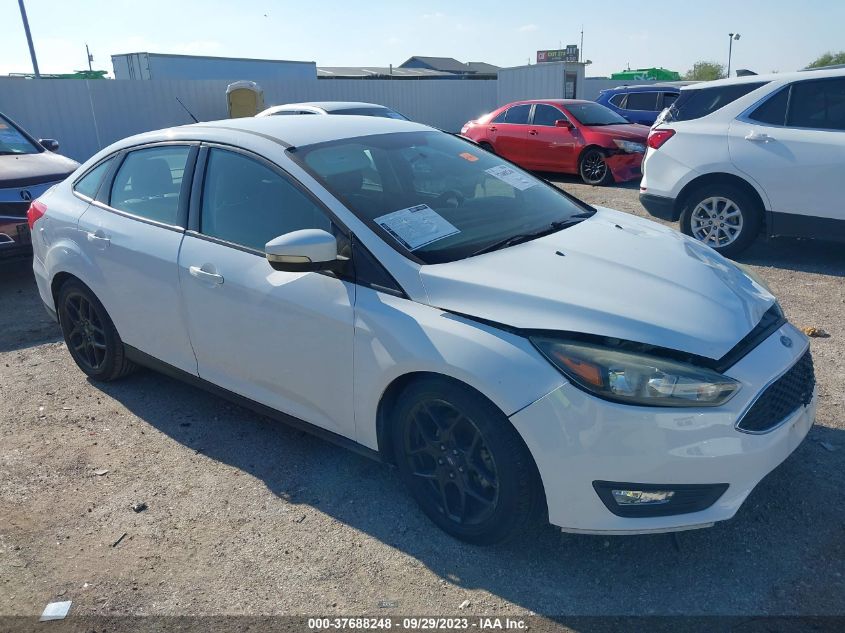 2016 FORD FOCUS SE - 1FADP3F26GL245312