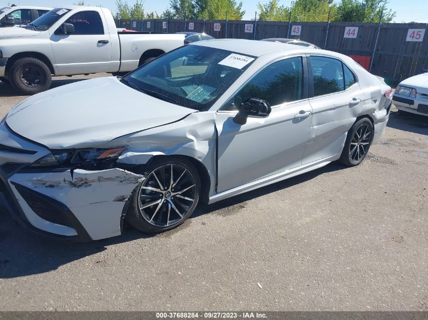 2022 TOYOTA CAMRY SE - 4T1G11AK3NU063414