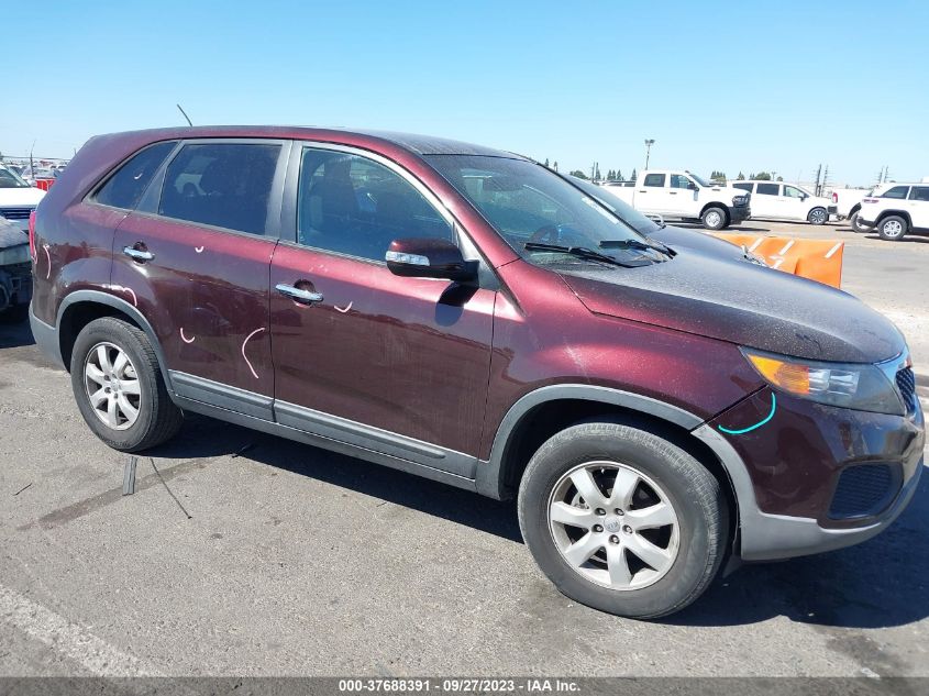 2013 KIA SORENTO LX - 5XYKT3A16DG380499