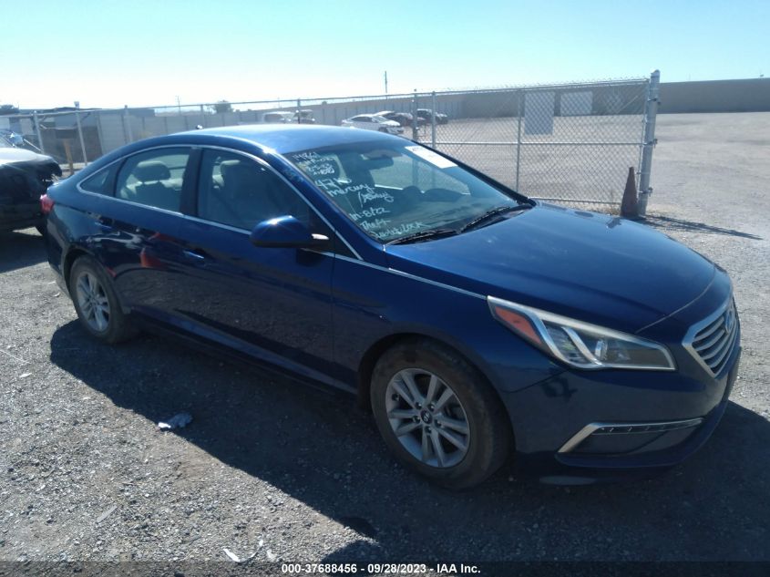 2015 HYUNDAI SONATA 2.4L SE - 5NPE24AF8FH127763