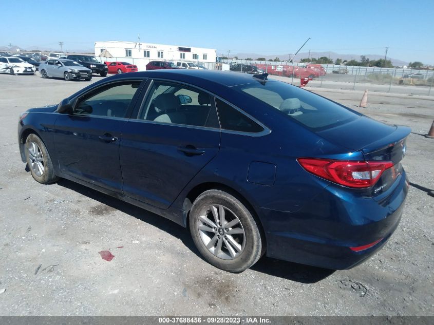 2015 HYUNDAI SONATA 2.4L SE - 5NPE24AF8FH127763