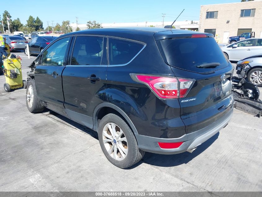 2017 FORD ESCAPE SE - 1FMCU0G93HUA39767