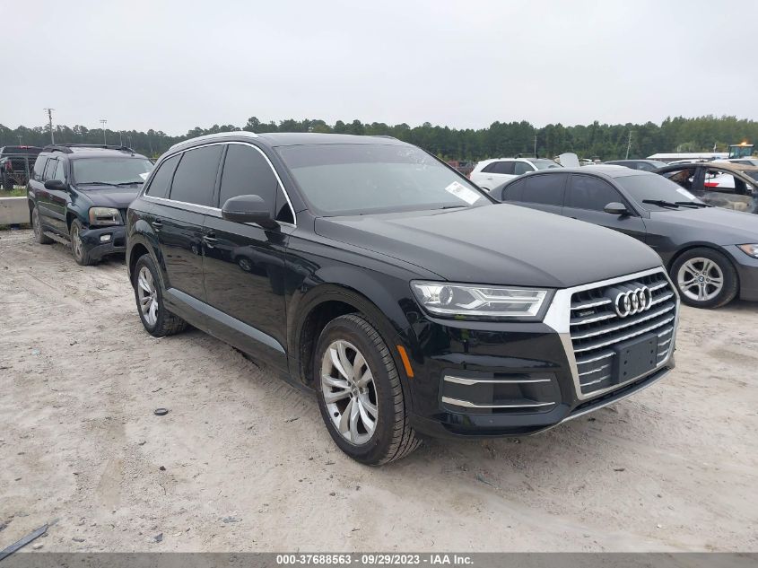 AUDI-Q7-WA1AHAF74HD042435