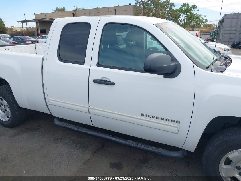 2013 CHEVROLET SILVERADO 1500 LT - 1GCRCSE02DZ189996