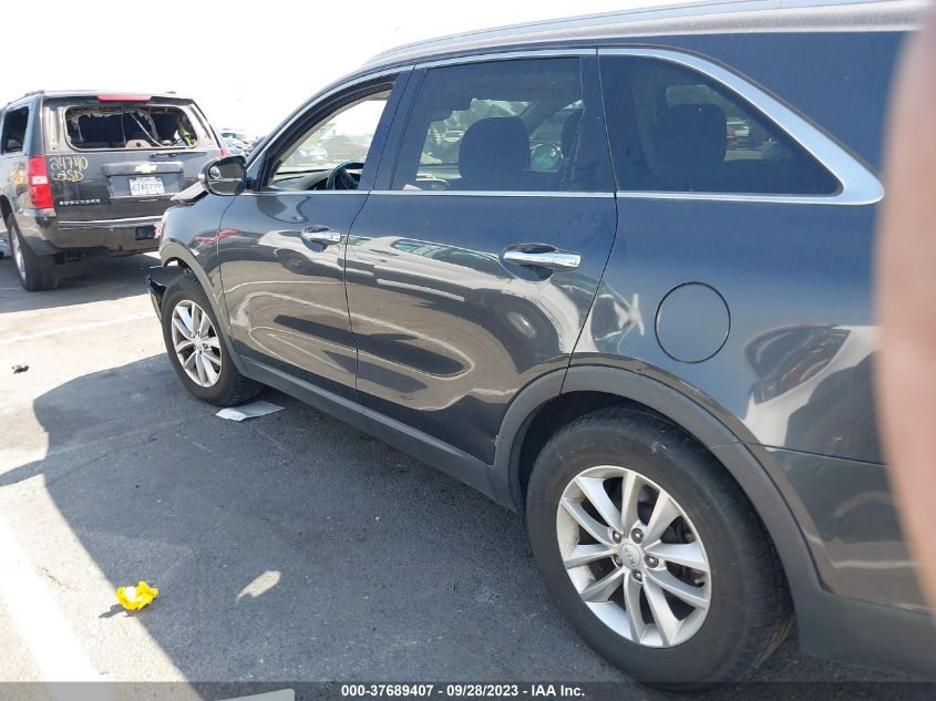 2017 KIA SORENTO LX - 5XYPG4A3XHG330583