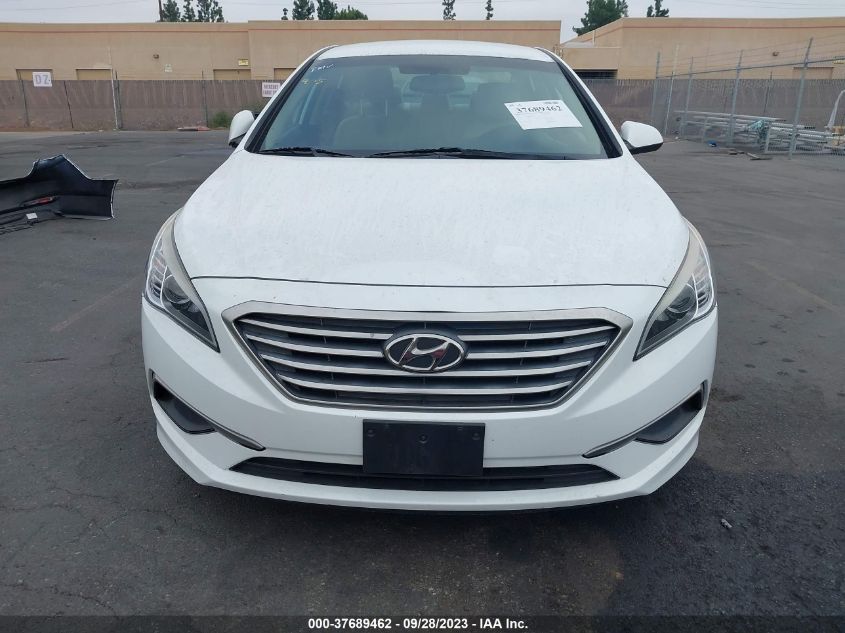 2017 HYUNDAI SONATA SE - 5NPE24AF3HH438939