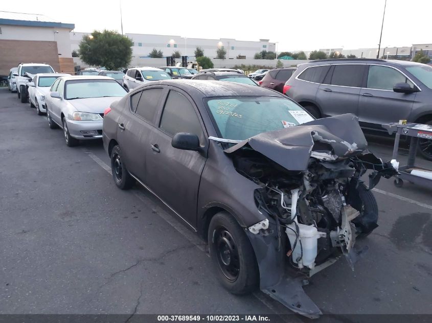2015 NISSAN VERSA S - 3N1CN7AP5FL838820