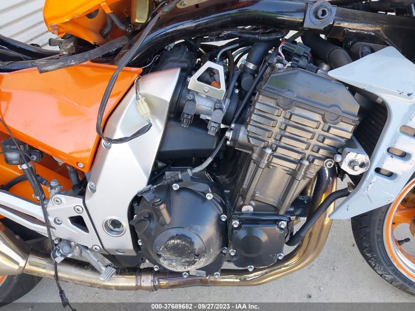 2003 KAWASAKI ZR1000 A1 - JKAZRCA1X3A007326