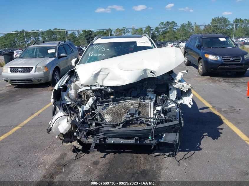 2018 NISSAN ROGUE SV - 5N1AT2MTXJC772187