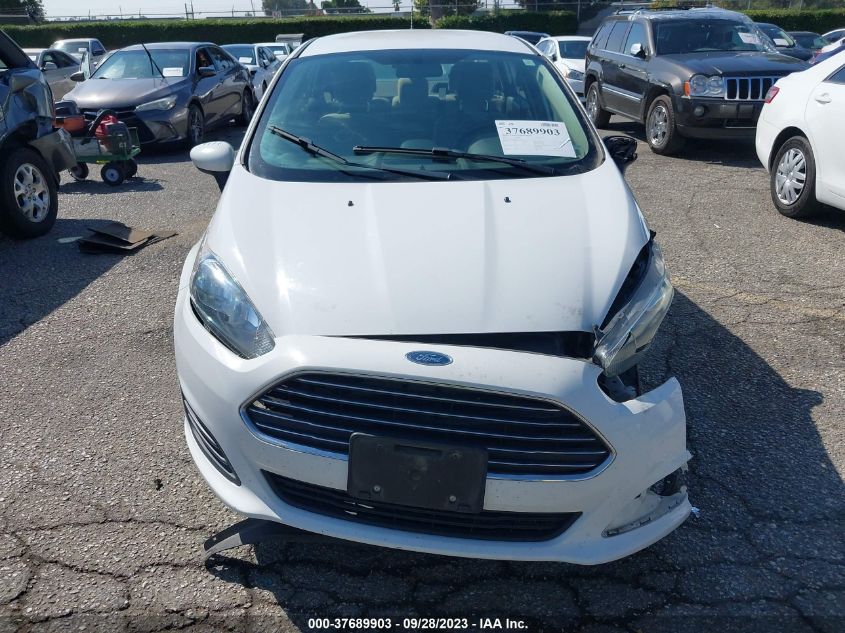 3FADP4BJ0KM144146 Ford Fiesta SE 12