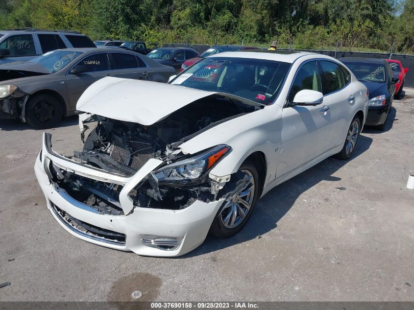 2015 INFINITI Q70 JN1BY1AP9FM540664