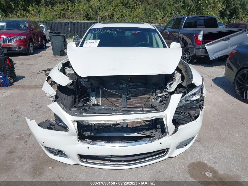 2015 INFINITI Q70 JN1BY1AP9FM540664