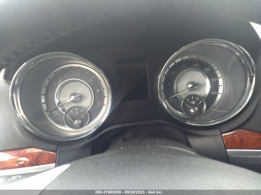 2014 CHRYSLER 300 - 2C3CCAAG4EH118873