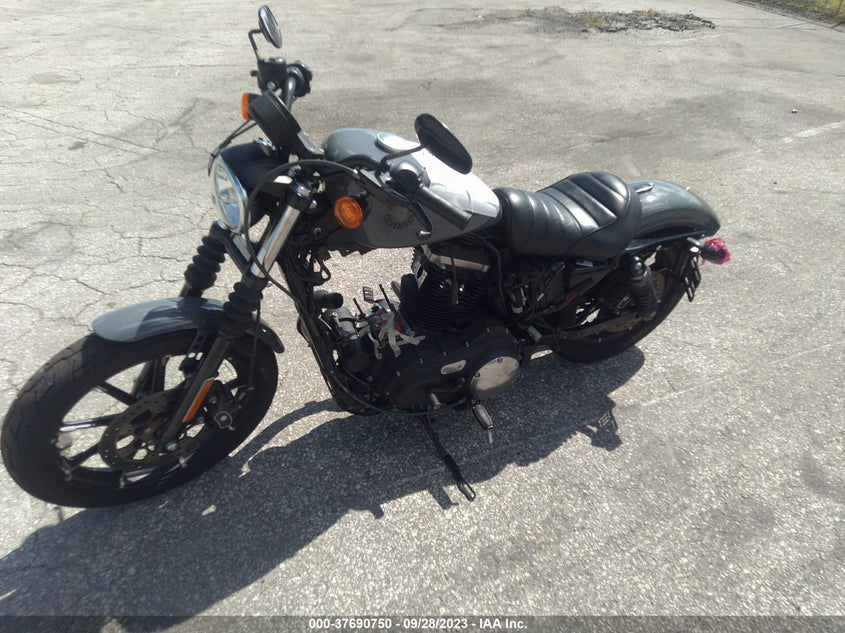 VIN 1HD4LE215NB400402 2022 HARLEY-DAVIDSON XL883 N