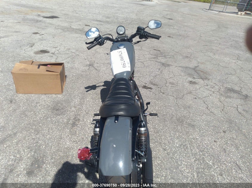 VIN 1HD4LE215NB400402 2022 HARLEY-DAVIDSON XL883 N