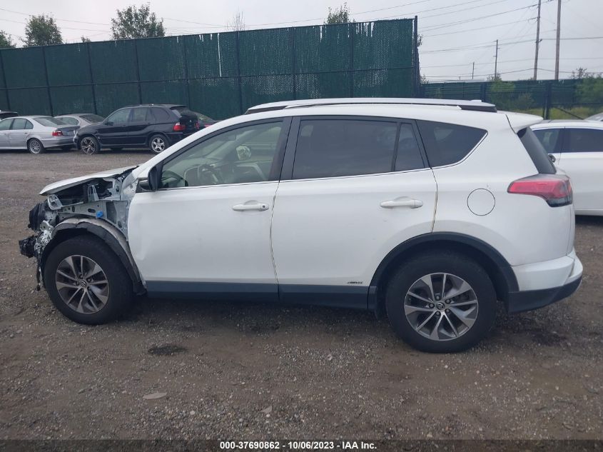 2016 TOYOTA RAV4 HYBRID XLE JTMRJREV7GD021718