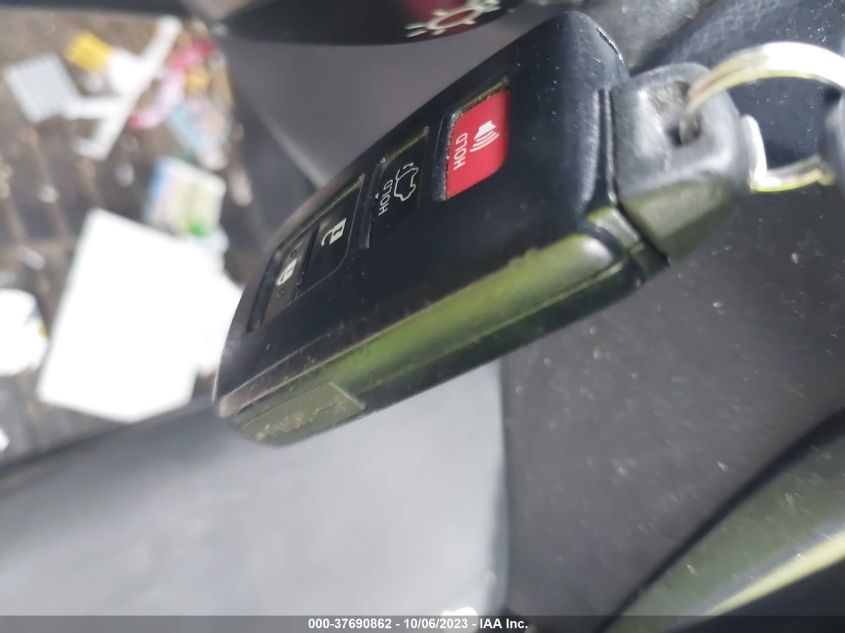 2016 TOYOTA RAV4 HYBRID XLE JTMRJREV7GD021718