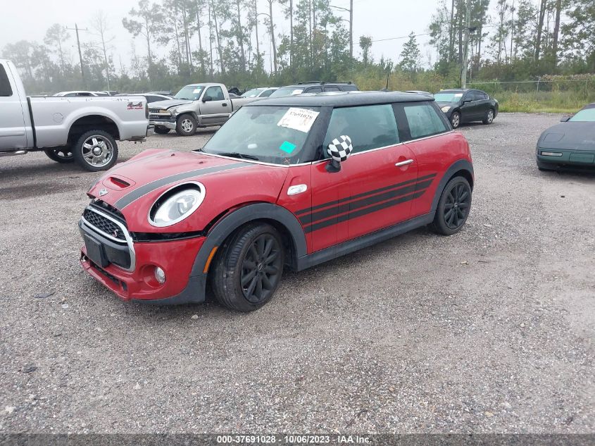 2015 MINI COOPER HARDTOP S WMWXP7C59F2A35630