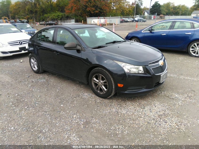 2014 CHEVROLET CRUZE LS - 1G1PA5SH4E7342960
