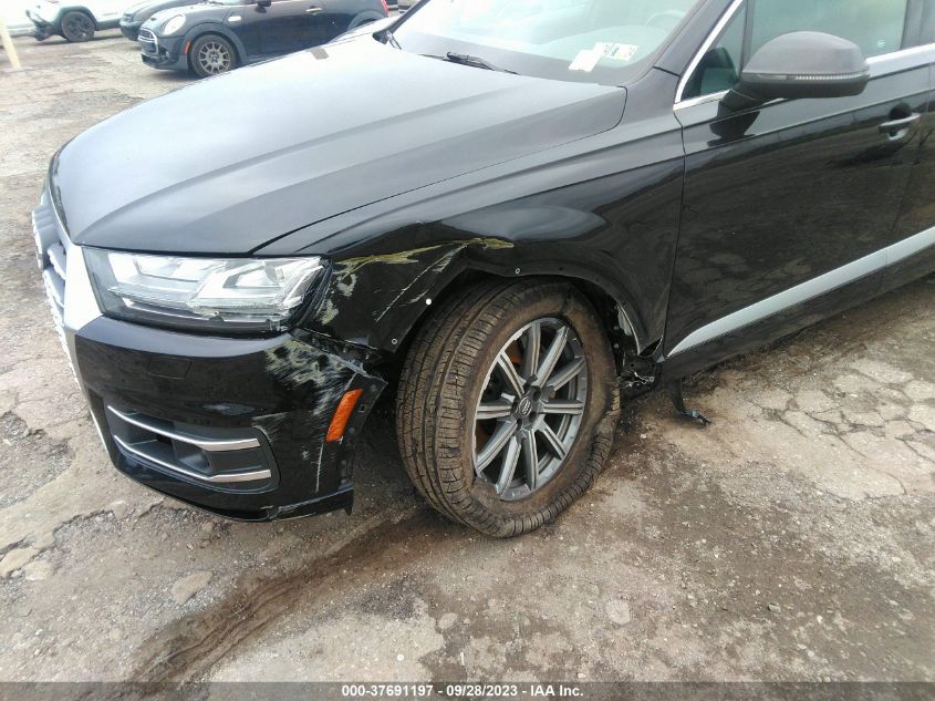 2017 AUDI Q7 PREMIUM PLUS - WA1LAAF71HD055222