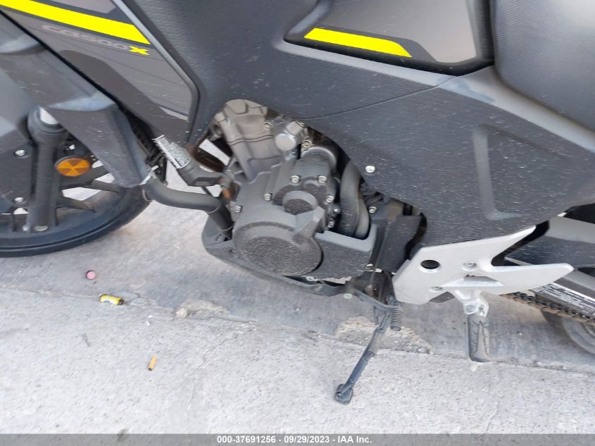 2015 HONDA CB500 XA - ABS MLHPC4600F5200096