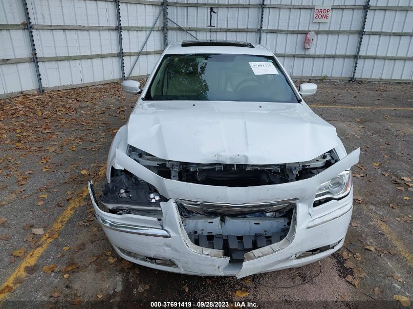 2013 CHRYSLER 300 - 2C3CCAAG6DH657140