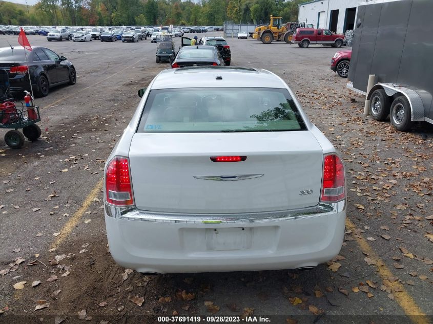 2013 CHRYSLER 300 - 2C3CCAAG6DH657140
