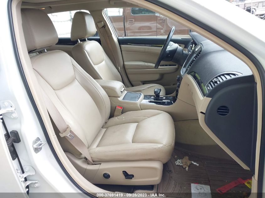 2013 CHRYSLER 300 - 2C3CCAAG6DH657140