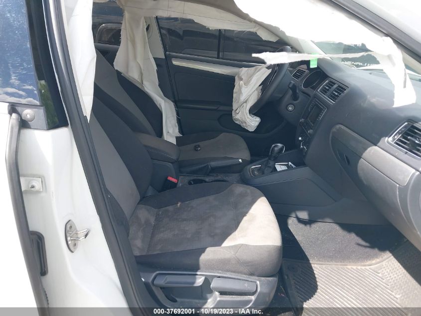 2017 VOLKSWAGEN JETTA S - 3VW2B7AJ1HM392091