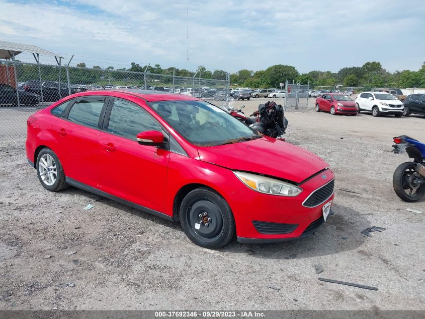 2015 FORD FOCUS SE - 1FADP3F29FL263723