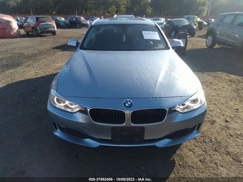 2013 BMW 320I XDRIVE WBA3C3C50DF982805