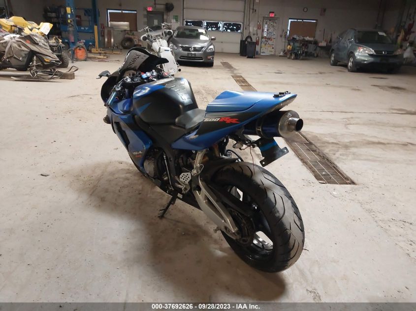2004 HONDA CBR600 RR - JH2PC37074M102320