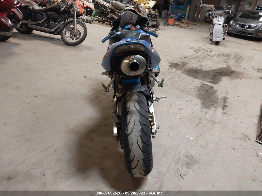 2004 HONDA CBR600 RR - JH2PC37074M102320