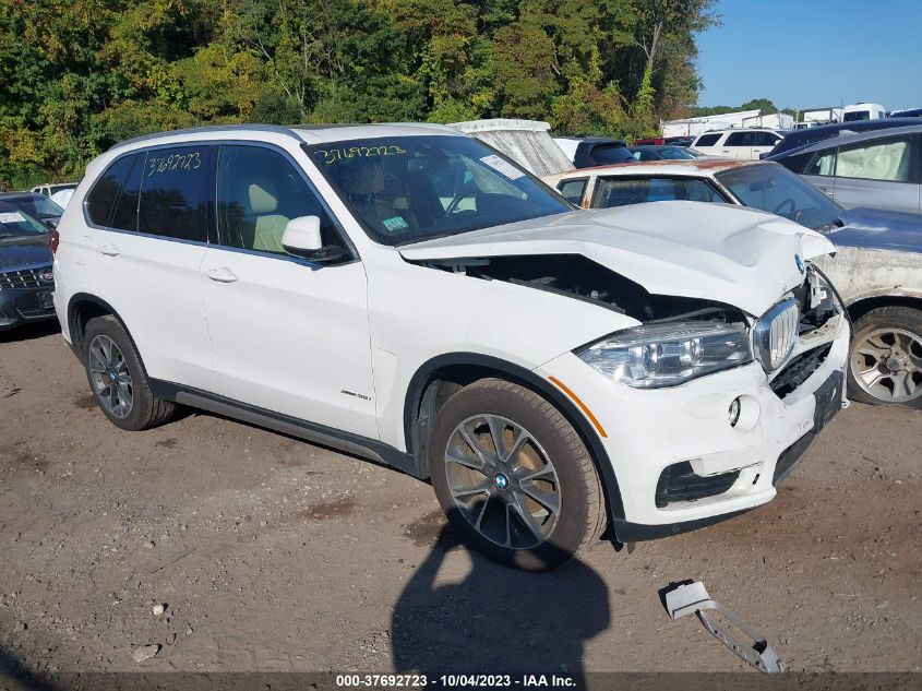 VIN 5UXKR0C52JL070295 2018 BMW X5 no.1