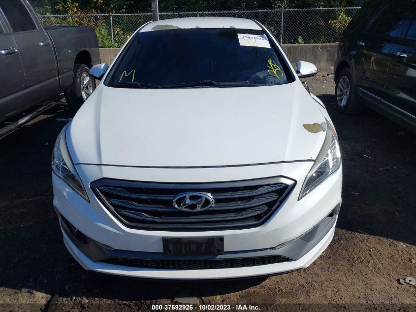 2015 HYUNDAI SONATA 2.4L SPORT - 5NPE34AF2FH214409