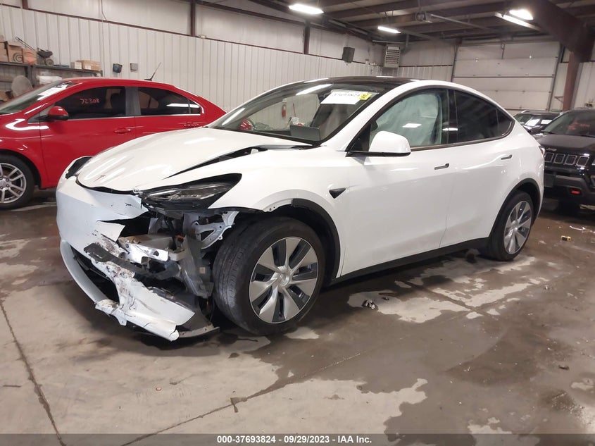 VIN 7SAYGDEEXNF425781 2022 TESLA MODEL Y LONG RANGE