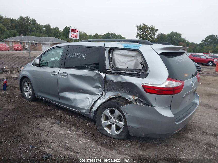 5TDKK3DC8FS689364 2015 TOYOTA SIENNA, photo no. 3